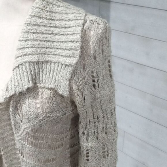 American Rag long sleeve open front cardigan with crochet sleeves and bottom - Picture 2 of 4